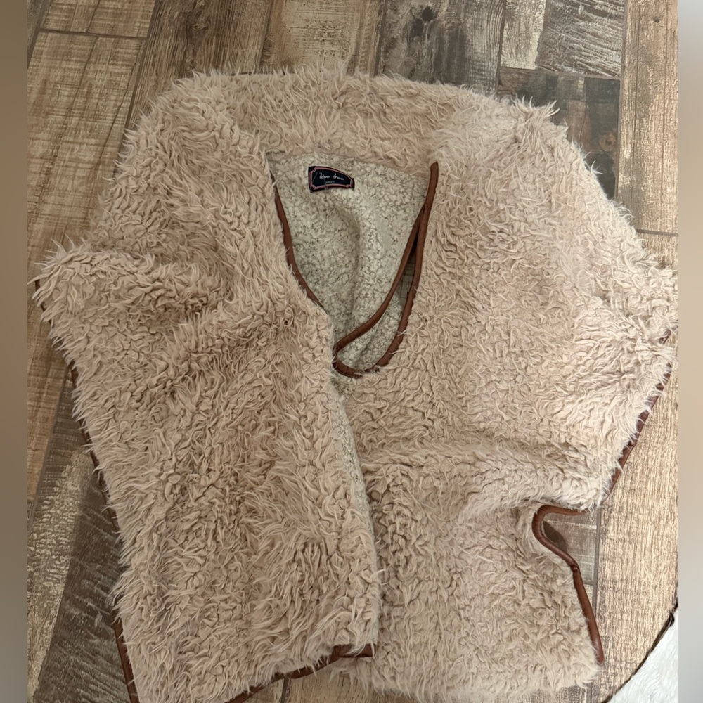 Sherpa Vest
